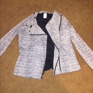 NEW fashionable zip jacket!